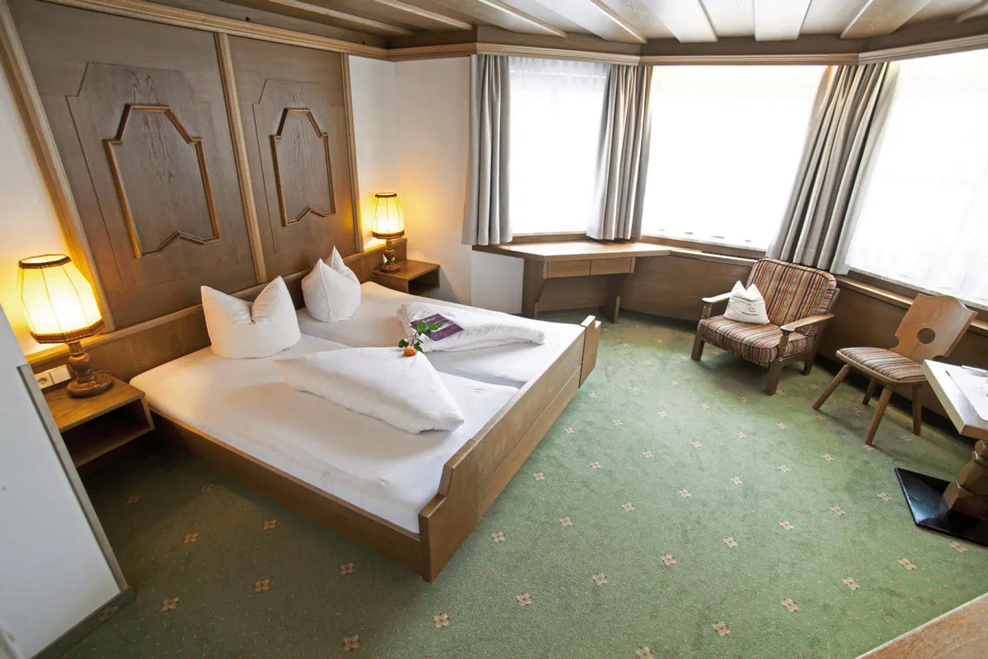 Auderer ROOM_EXAMPLE