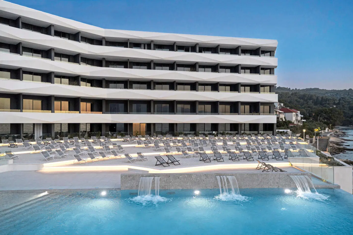 Grand Hotel View OUTDOOR_POOL