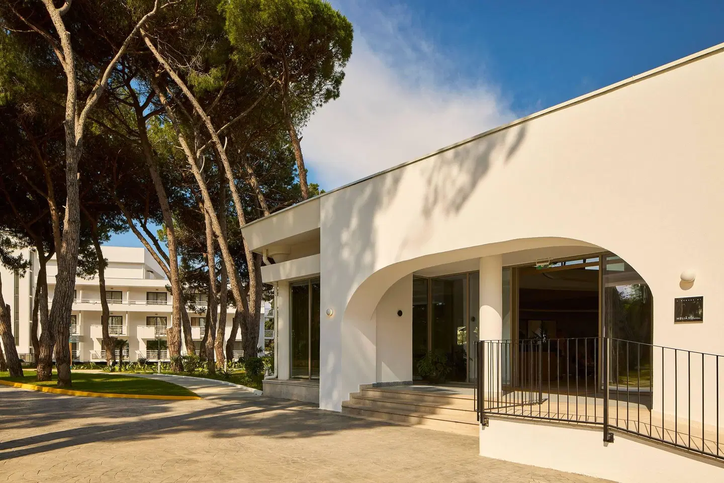 Sol Tropikal Durres EXTERIOR