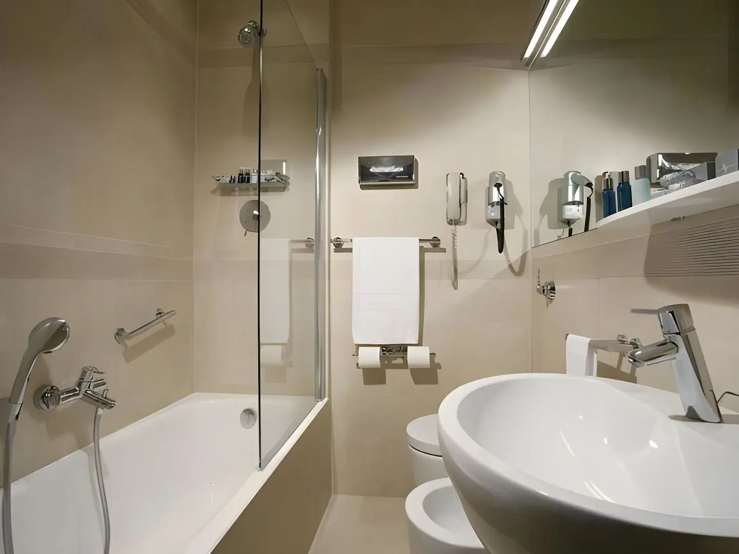 The Hoxton, Rome Badezimmer