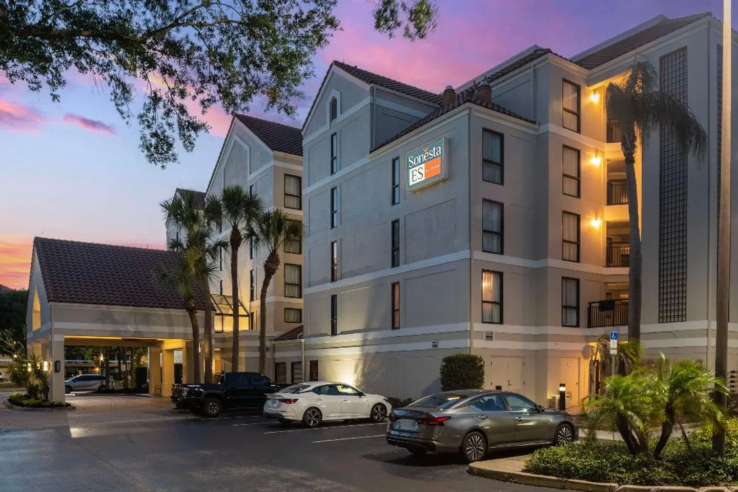 Sonesta ES Suites Orlando - International Drive EXTERIOR