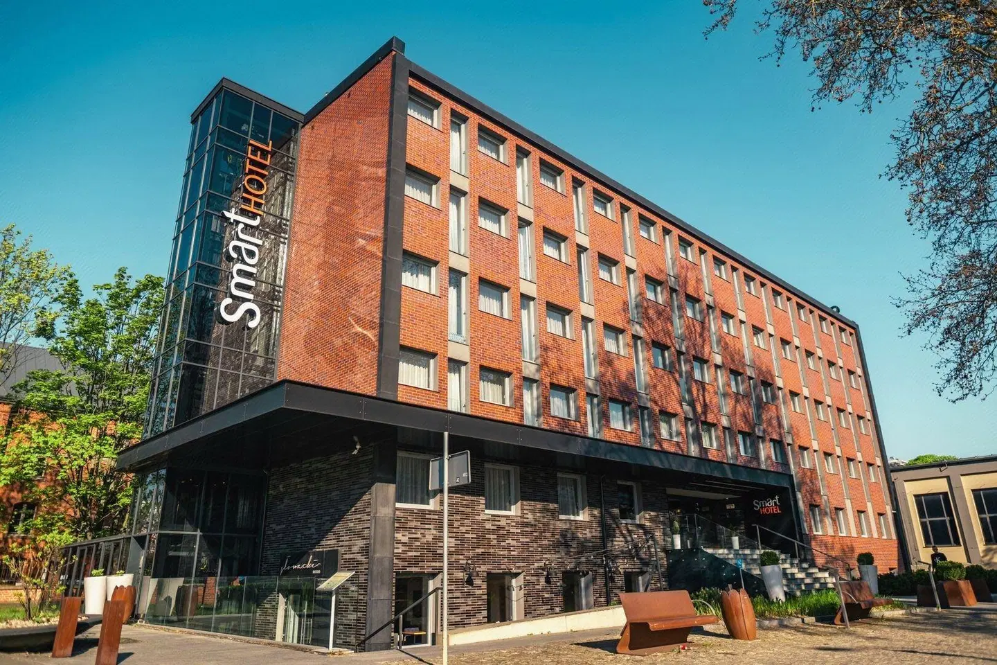 Smart Hotel EXTERIOR