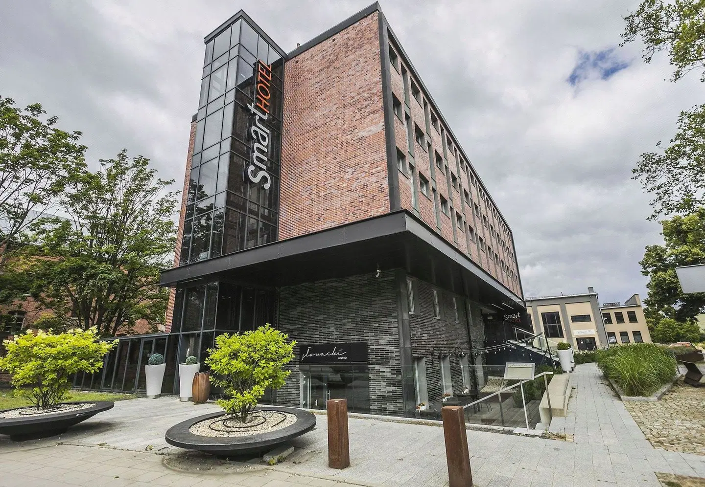 Smart Hotel EXTERIOR