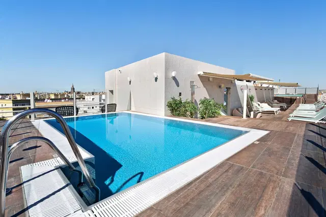 Catalonia Santa Justa OUTDOOR_POOL