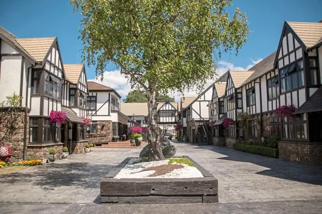 Scenic Hotel Cotswold EXTERIOR