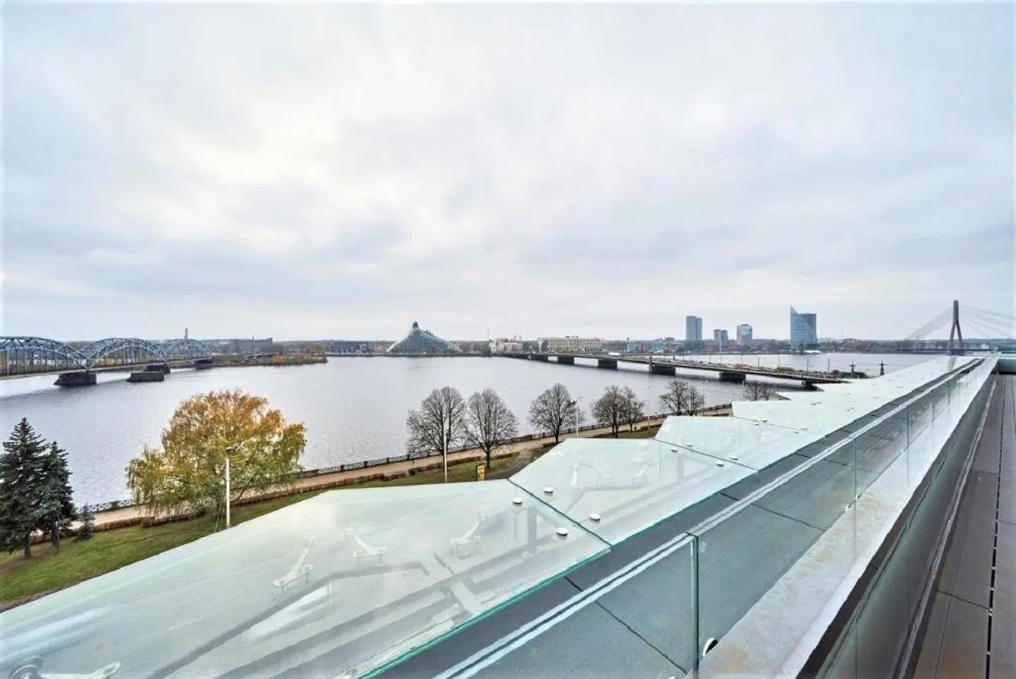 Wellton Riverside SPA Hotel OUTDOOR_POOL