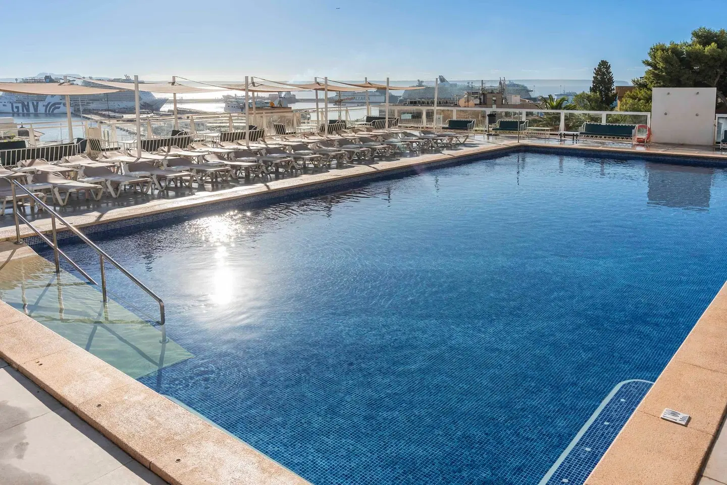 Amic Horizonte OUTDOOR_POOL