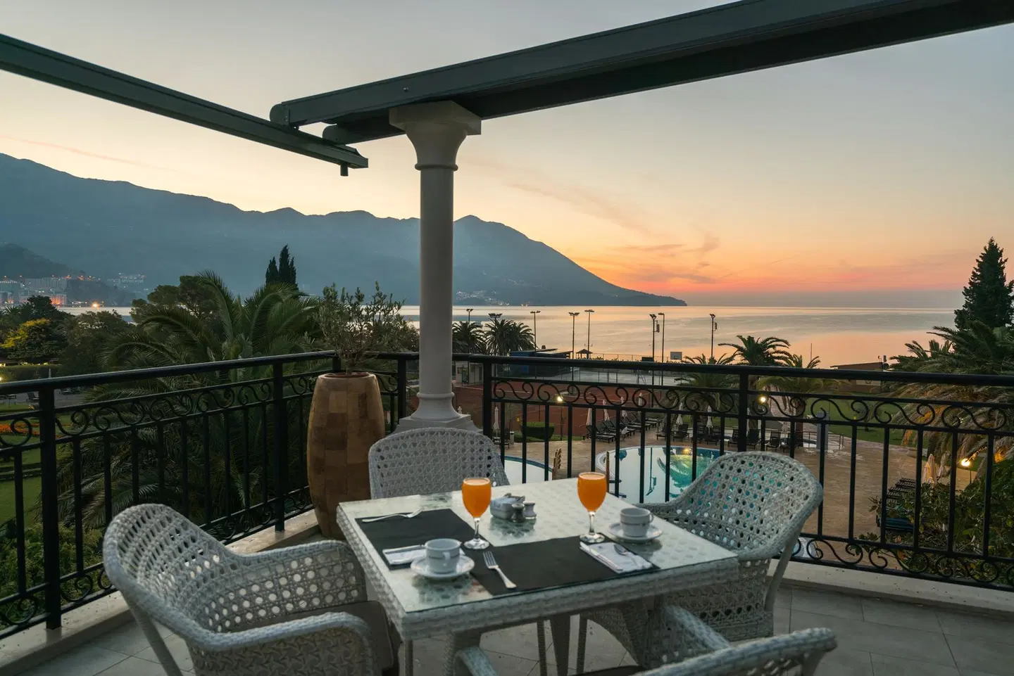 Iberostar Waves Bellevue Terrasse