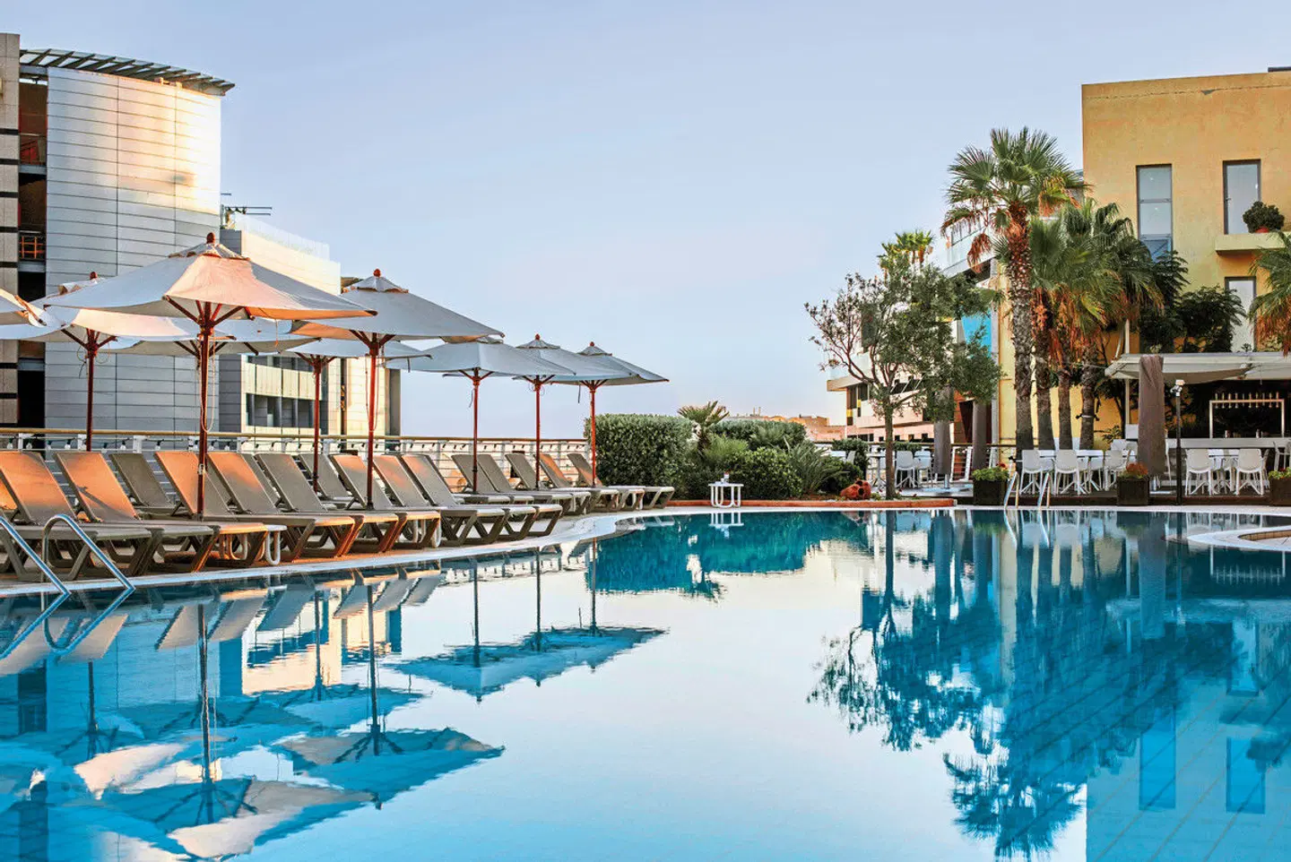 InterContinental Malta OUTDOOR_POOL