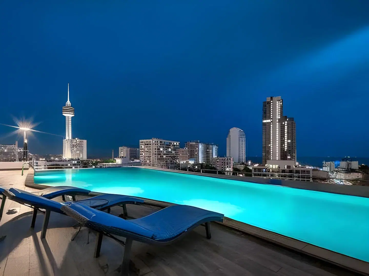 Sirin Exclusive Hotel and Residence OUTDOOR_POOL