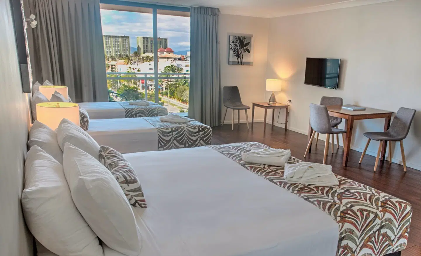 Cairns Plaza Hotel ROOM_EXAMPLE