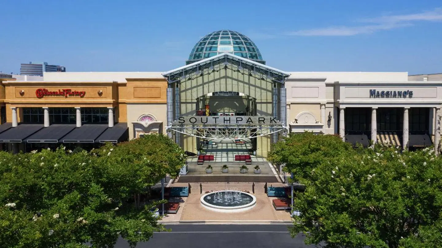 DoubleTree Suites by Hilton Charlotte/SouthPark EXTERIOR