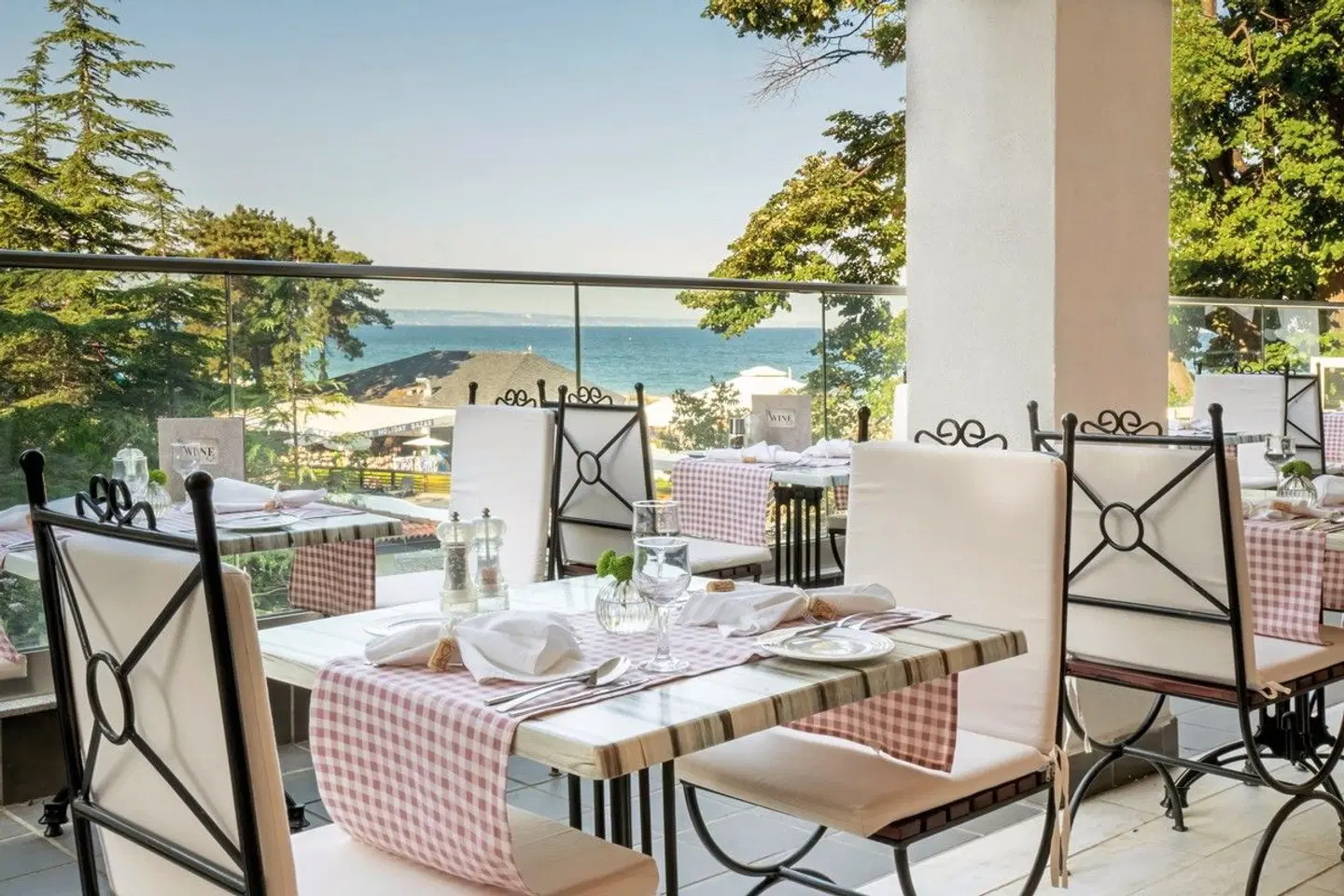 GRIFID Metropol RESTAURANT