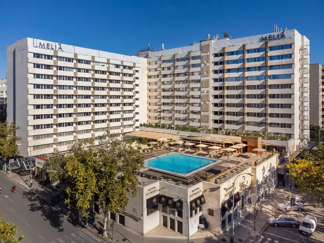 Meliá Sevilla EXTERIOR