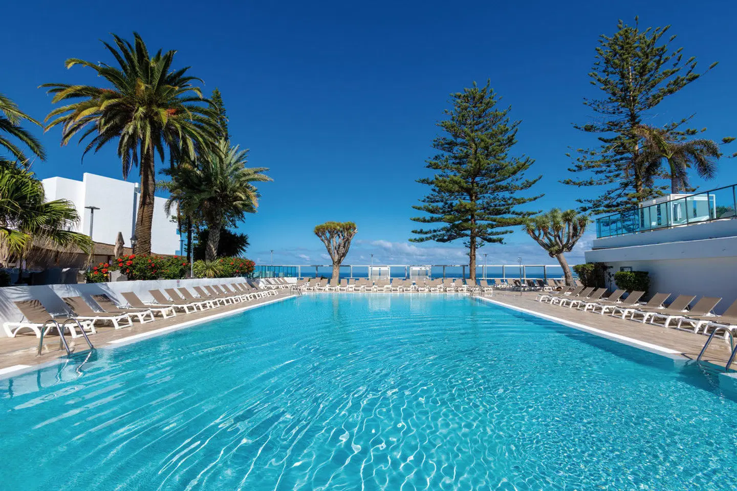 Best Semiramis OUTDOOR_POOL