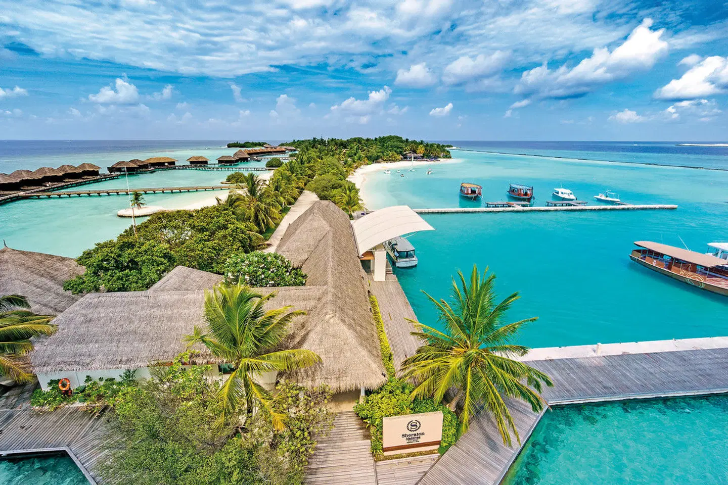 Sheraton Maldives Full Moon Resort & Spa OUTDOOR_POOL