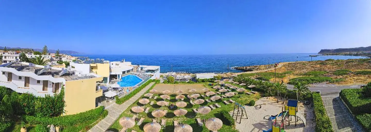 Sissi Bay Hotel & Spa EXTERIOR