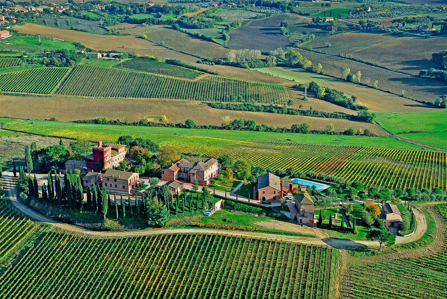 Borgo Tre Rose Hotel & Apartments LANDSCAPE