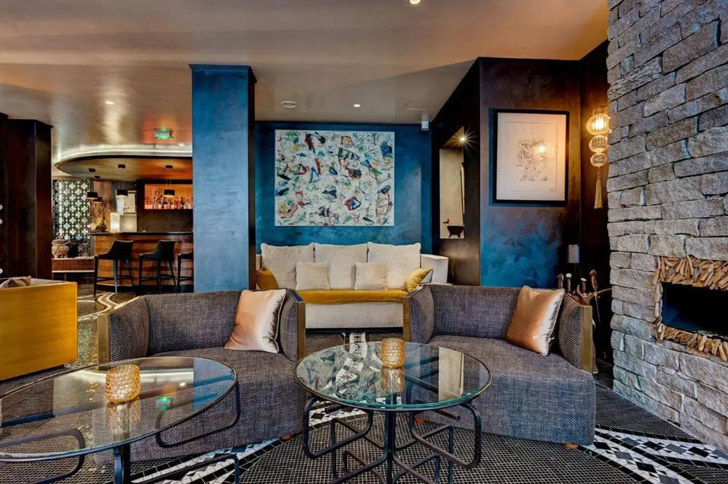 Juliana Paris LOUNGE_LOBBY