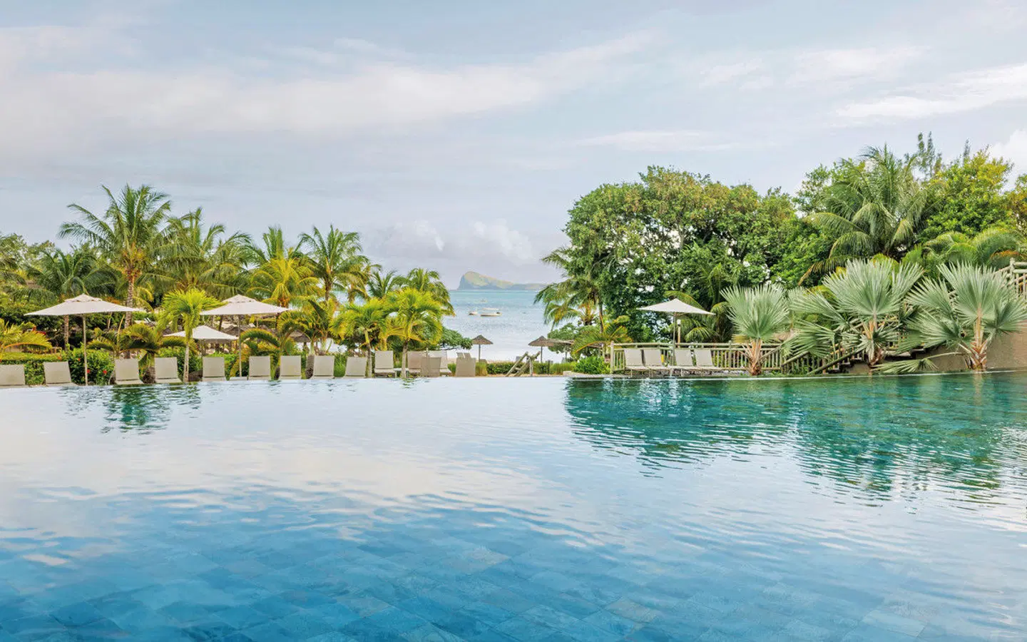 Zilwa Attitude OUTDOOR_POOL