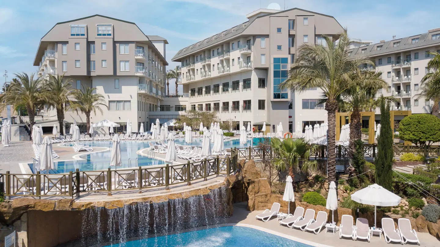 Novum Garden Side OUTDOOR_POOL