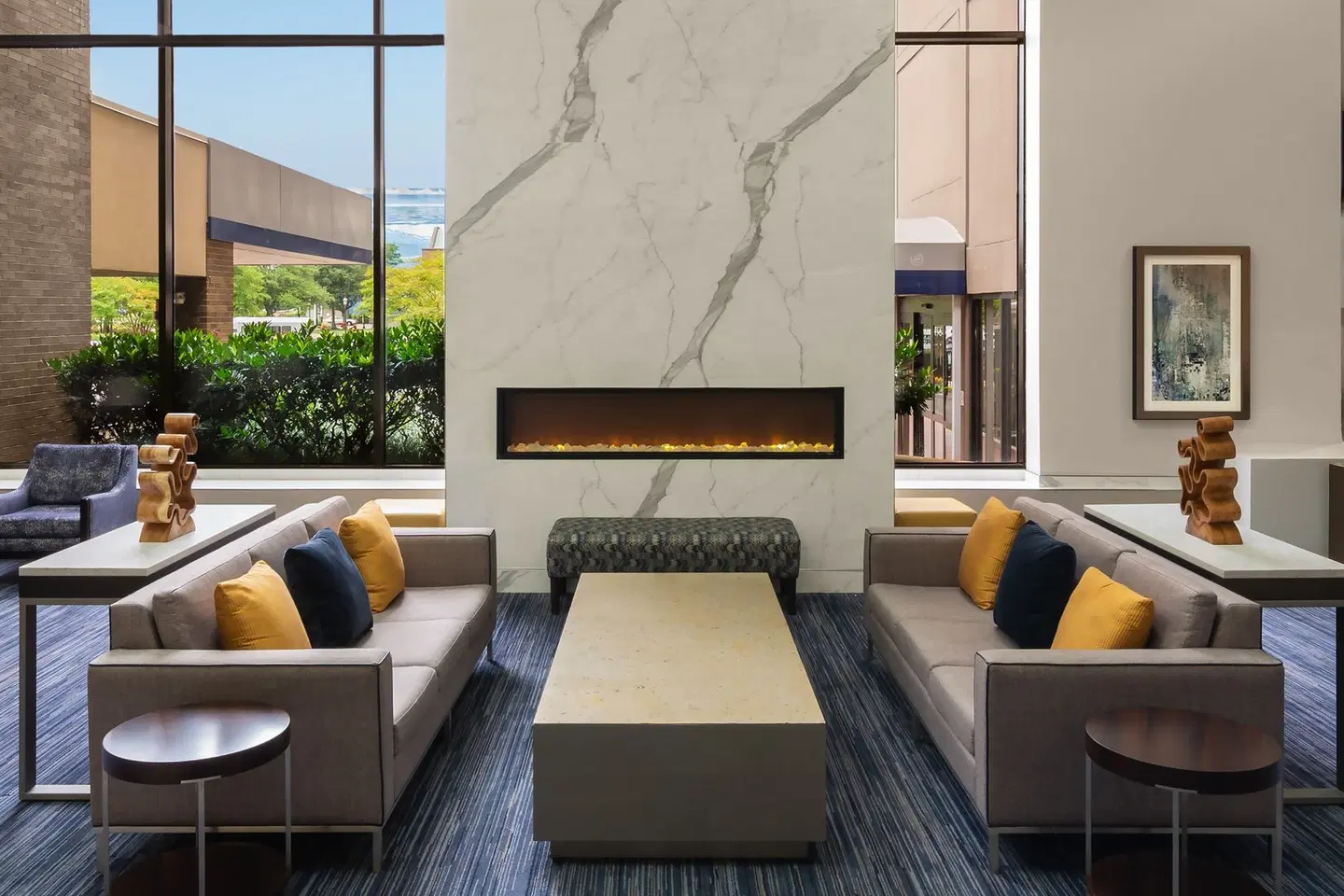 Sheraton Norfolk Waterside Hotel LOUNGE_LOBBY