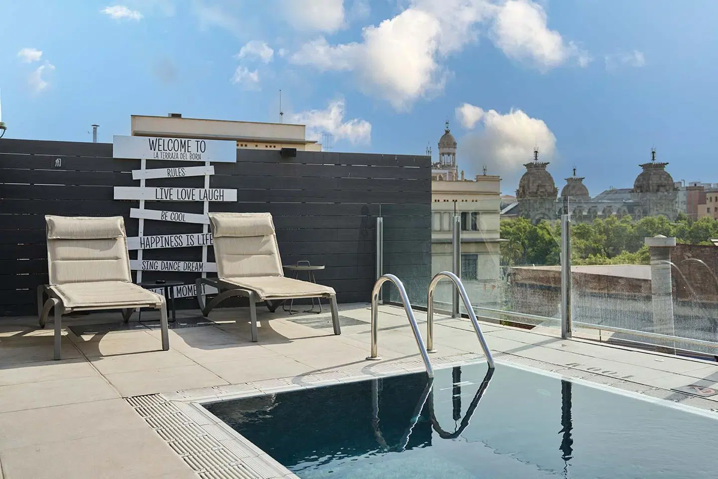 Catalonia Born Terrasse