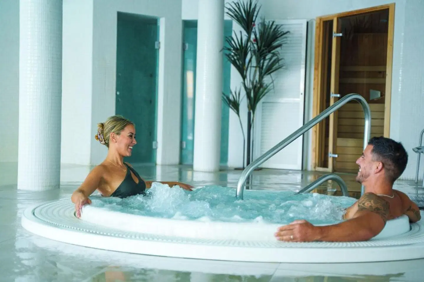 Benalmadena Beach HEALTH_BEAUTY