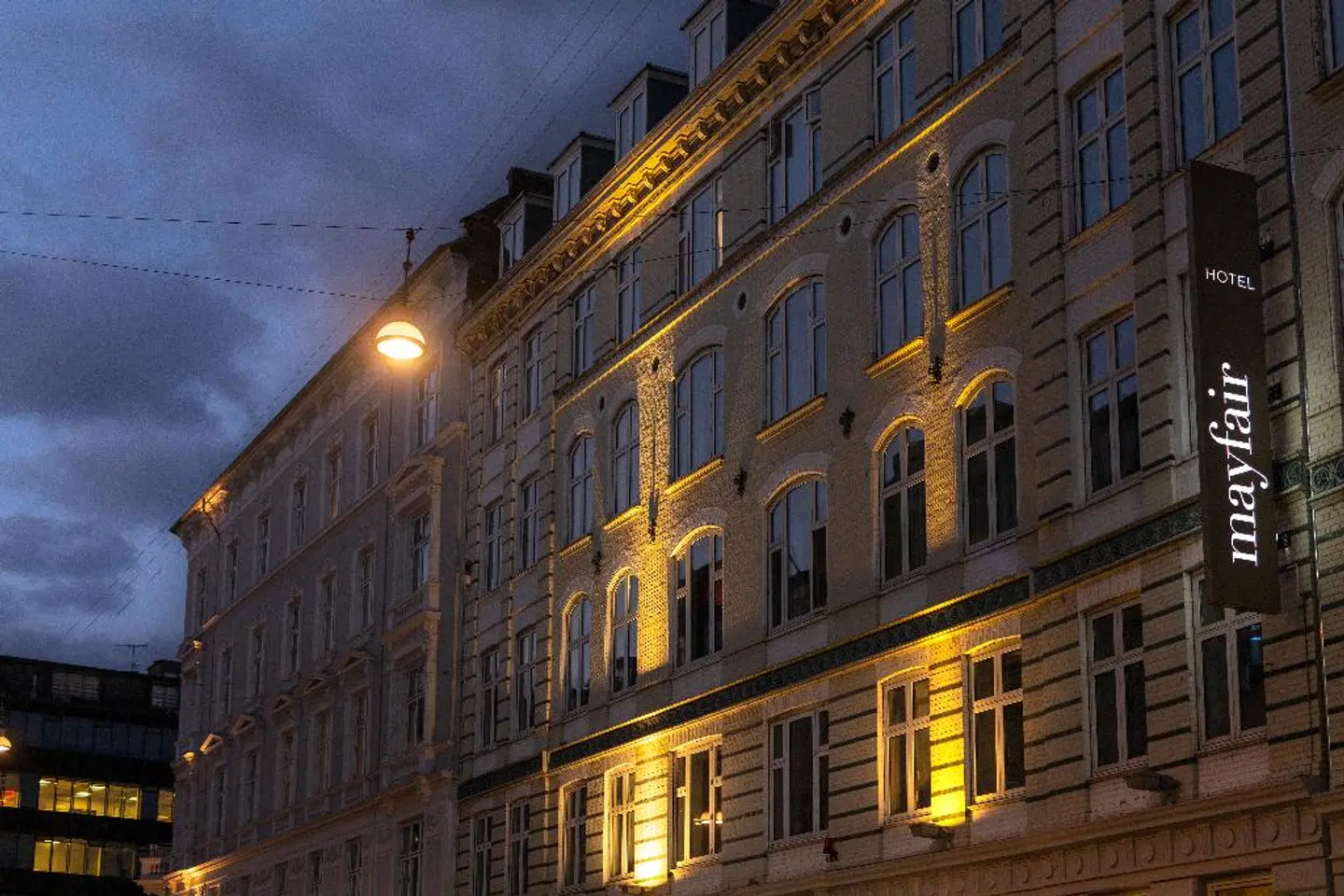 Hotel Mayfair EXTERIOR