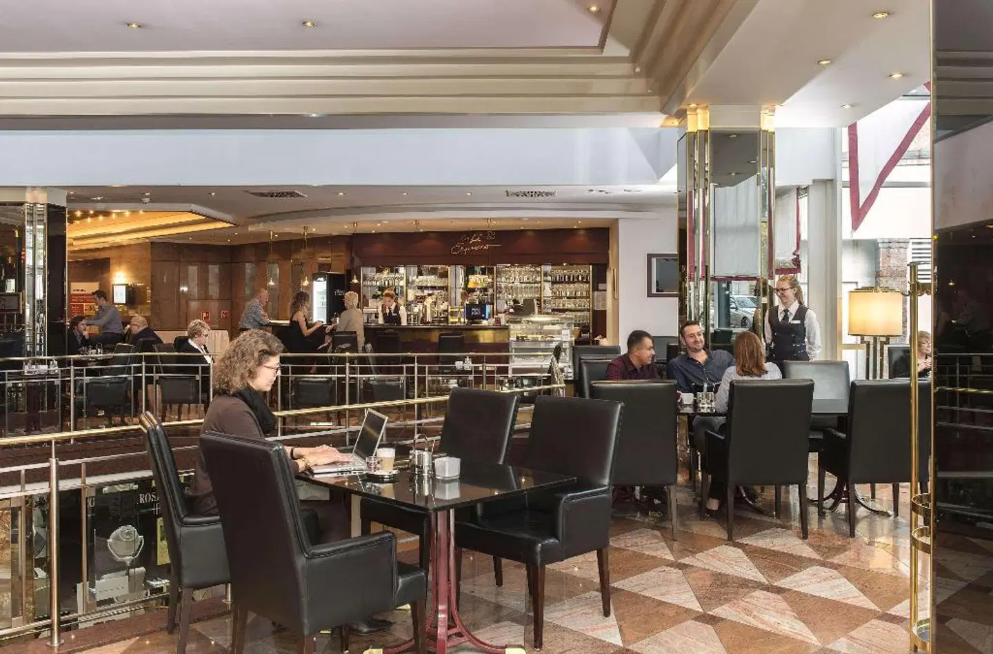 Maritim Stuttgart Bar