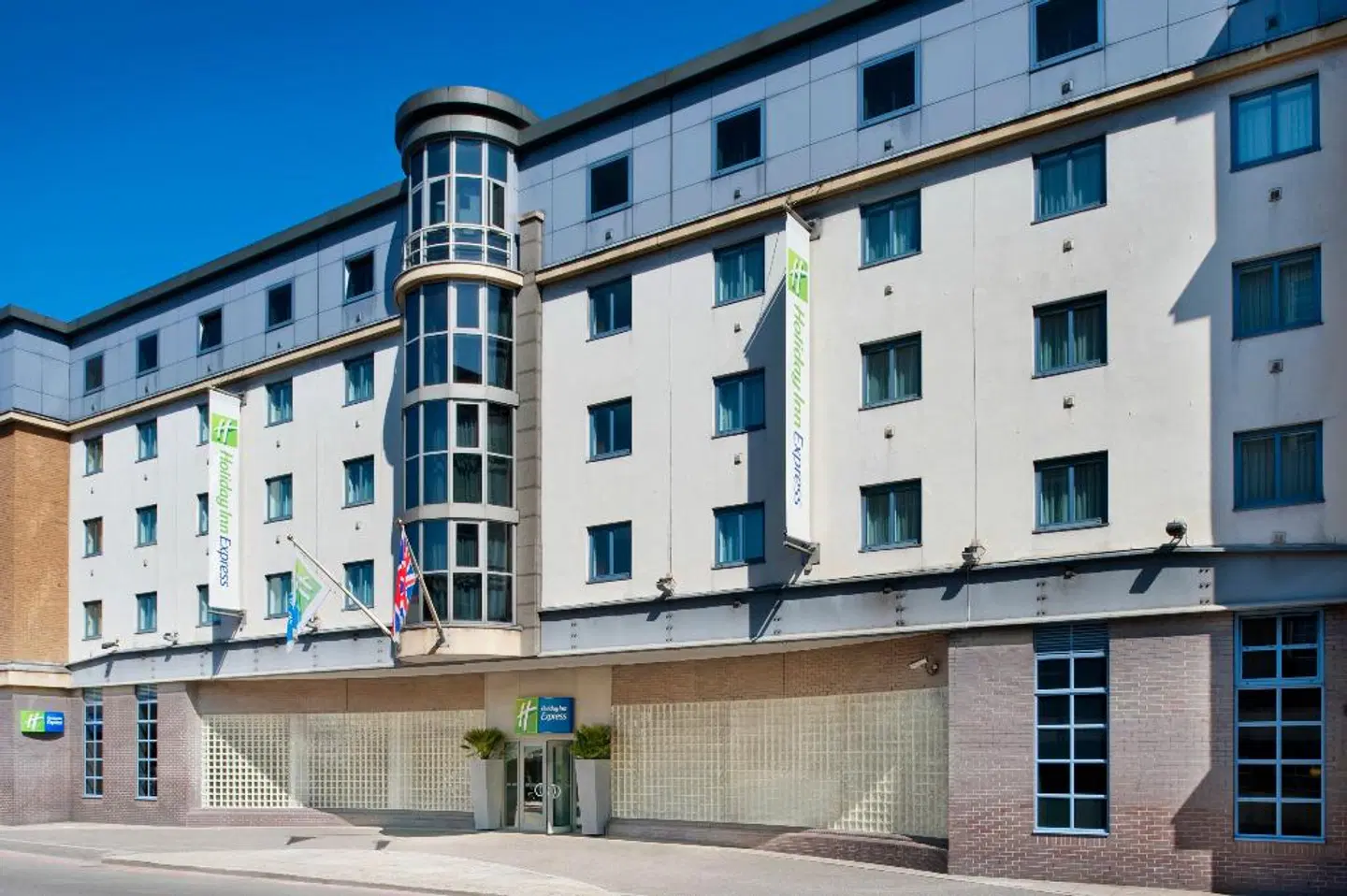 Holiday Inn Express London - City EXTERIOR