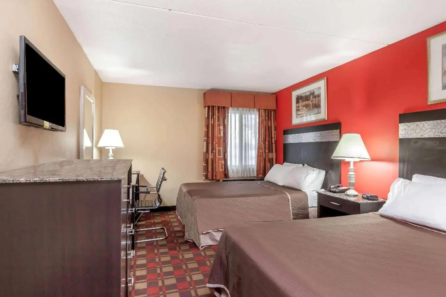 Howard Johnson by Wyndham Newark Airport ROOM_EXAMPLE
