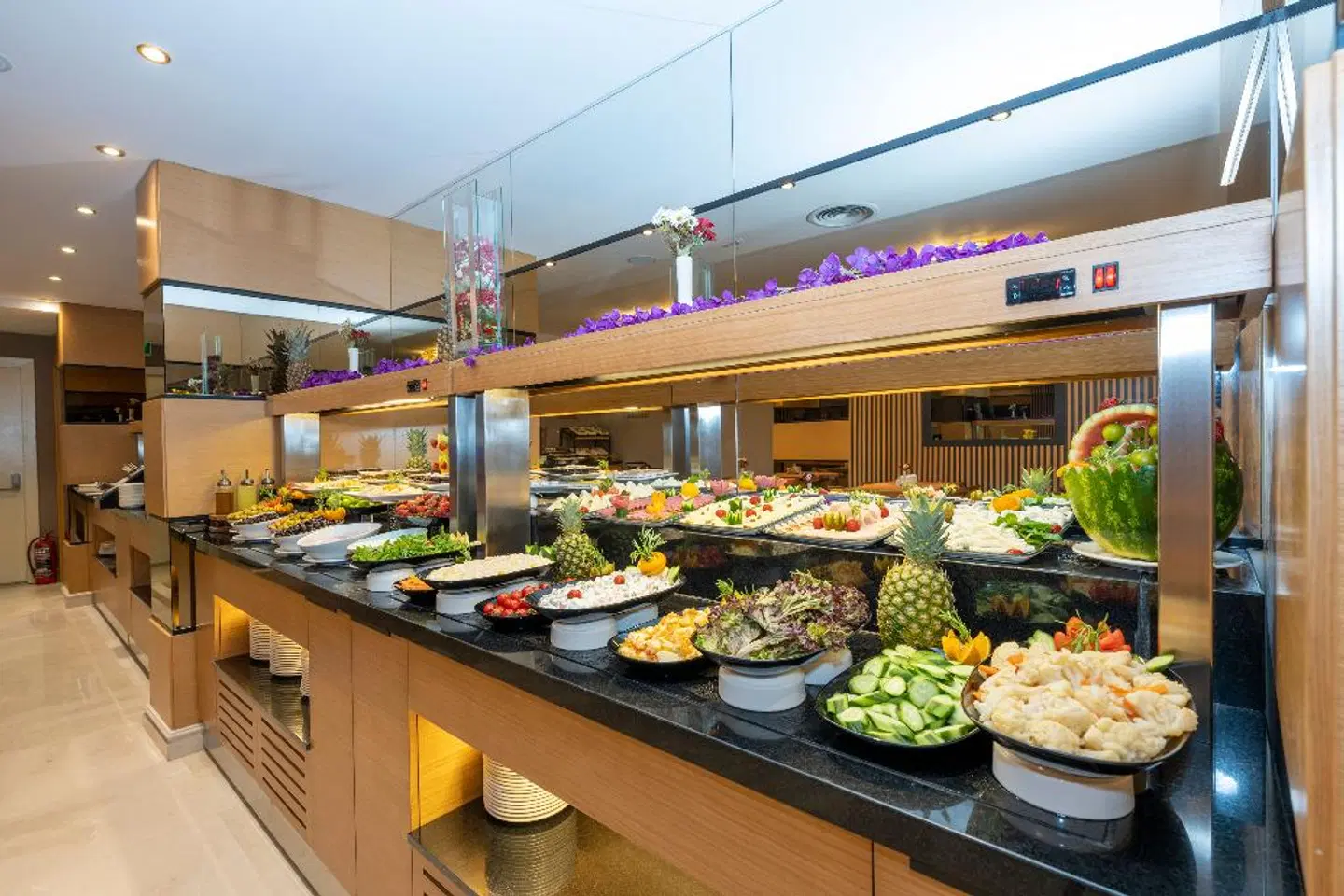 Freya Luxury Hotel Restaurant