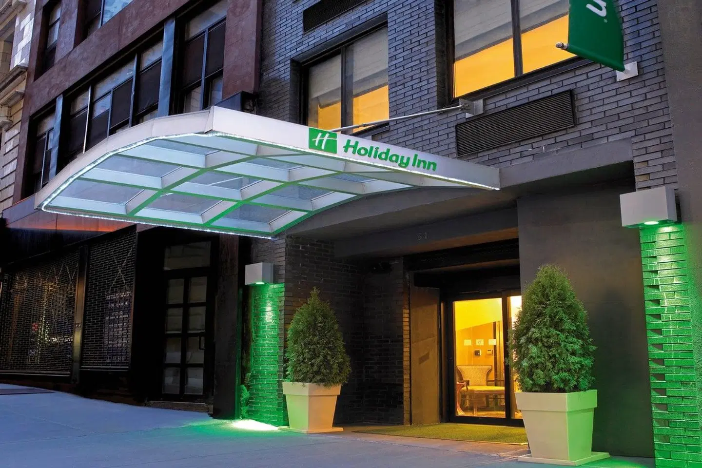 Holiday Inn New York City-Wall Street EXTERIOR