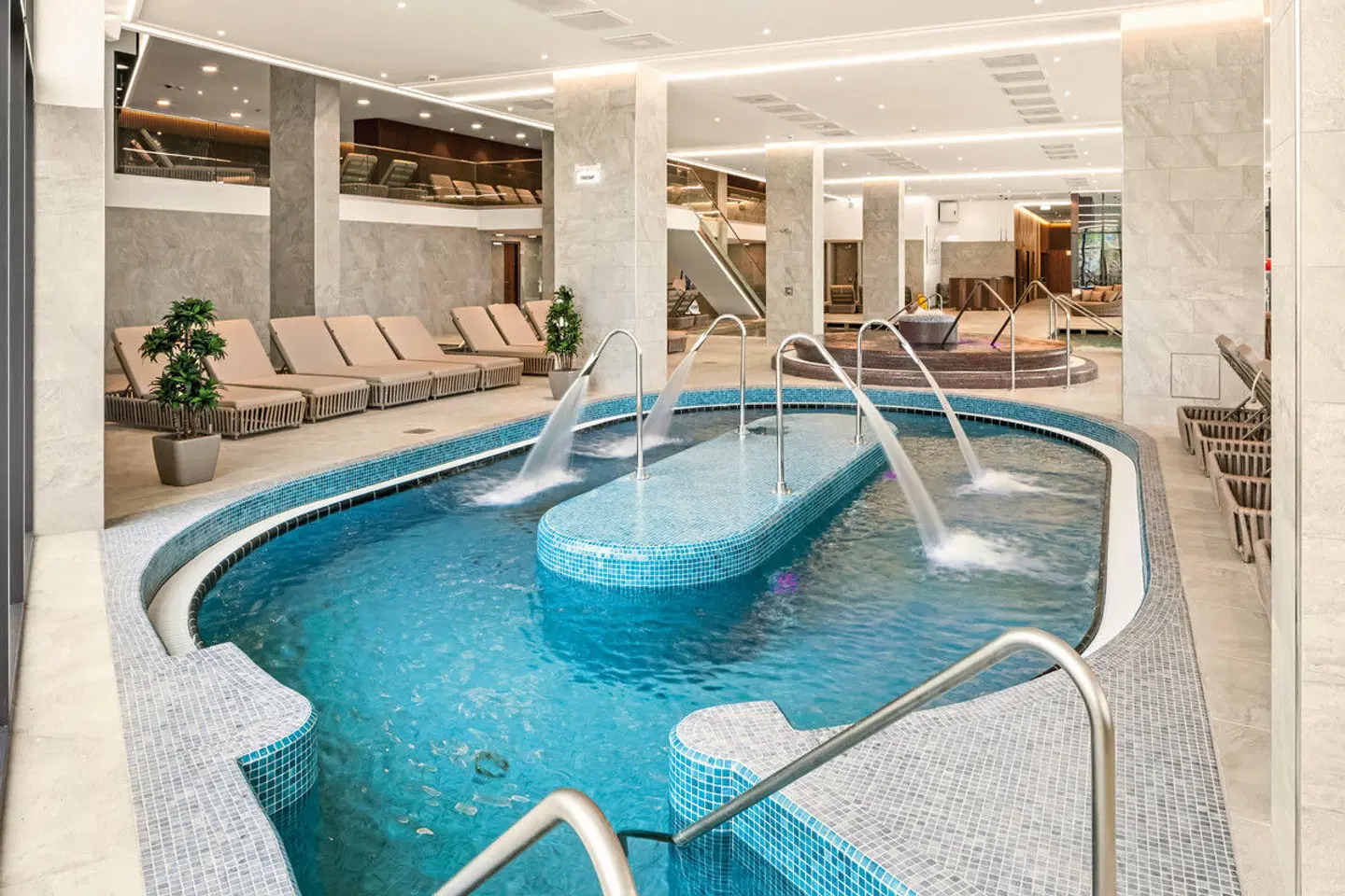 Sirius Hotel Hallenbad