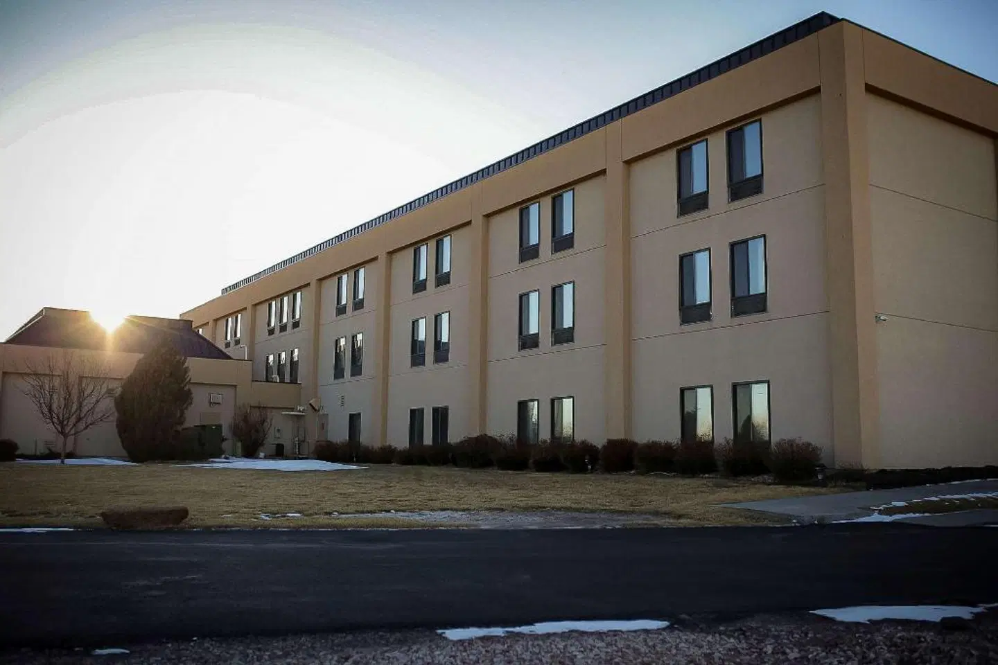 Hampton Inn Cheyenne EXTERIOR