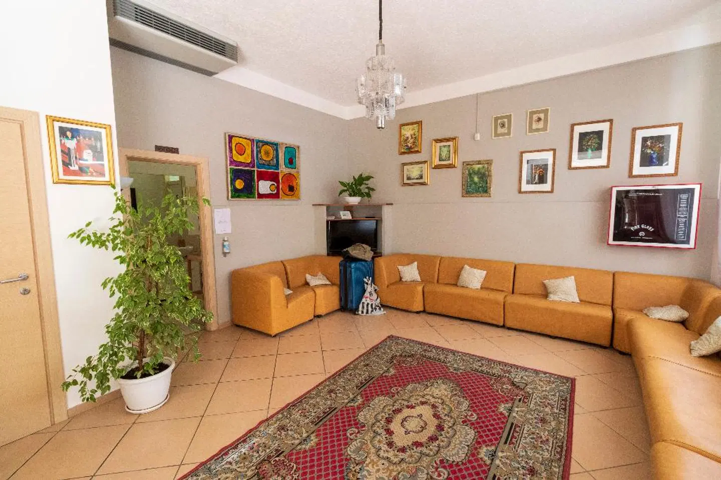 Ausonia LOUNGE_LOBBY