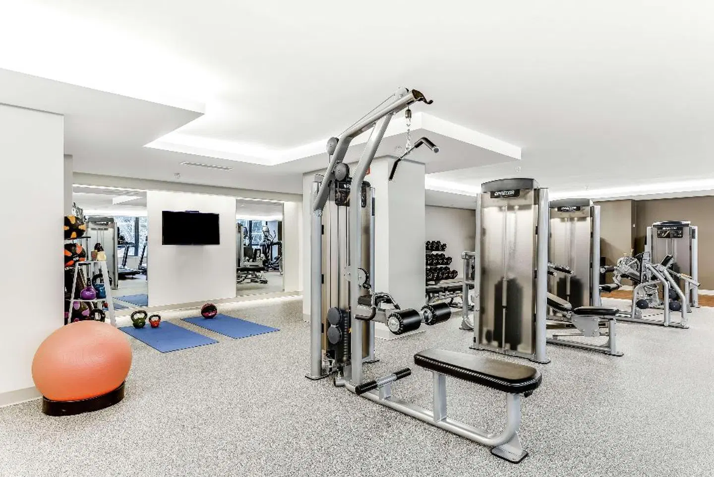 The Madison Washington DC, A Hilton Hotel SPORTS_AND_LEISURE