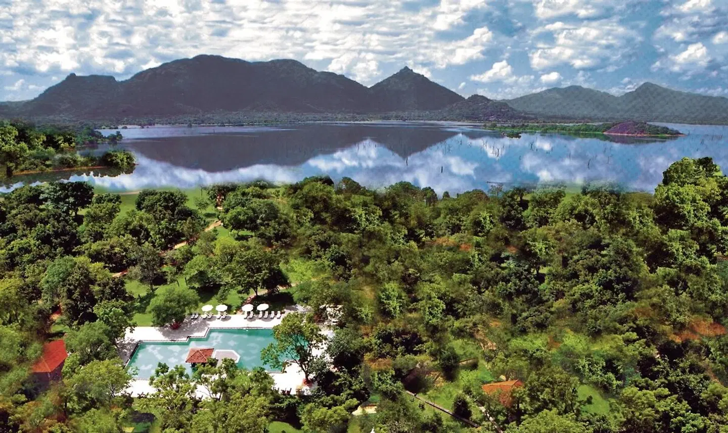 Amaya Lake LANDSCAPE