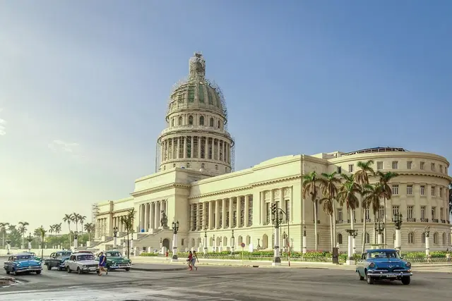 La Vida Cubana EXTERIOR