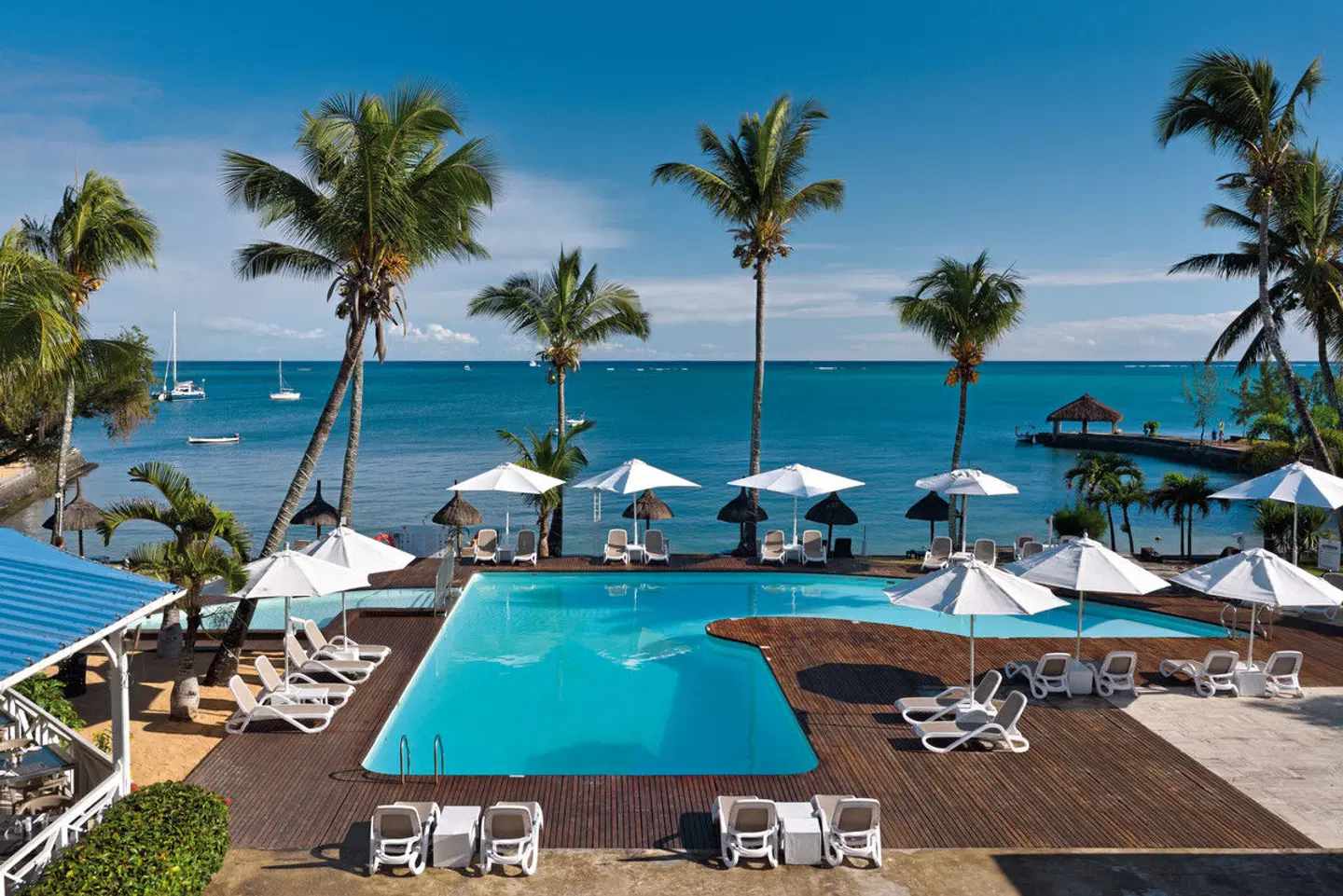 Coral Azur Beach Resort OUTDOOR_POOL