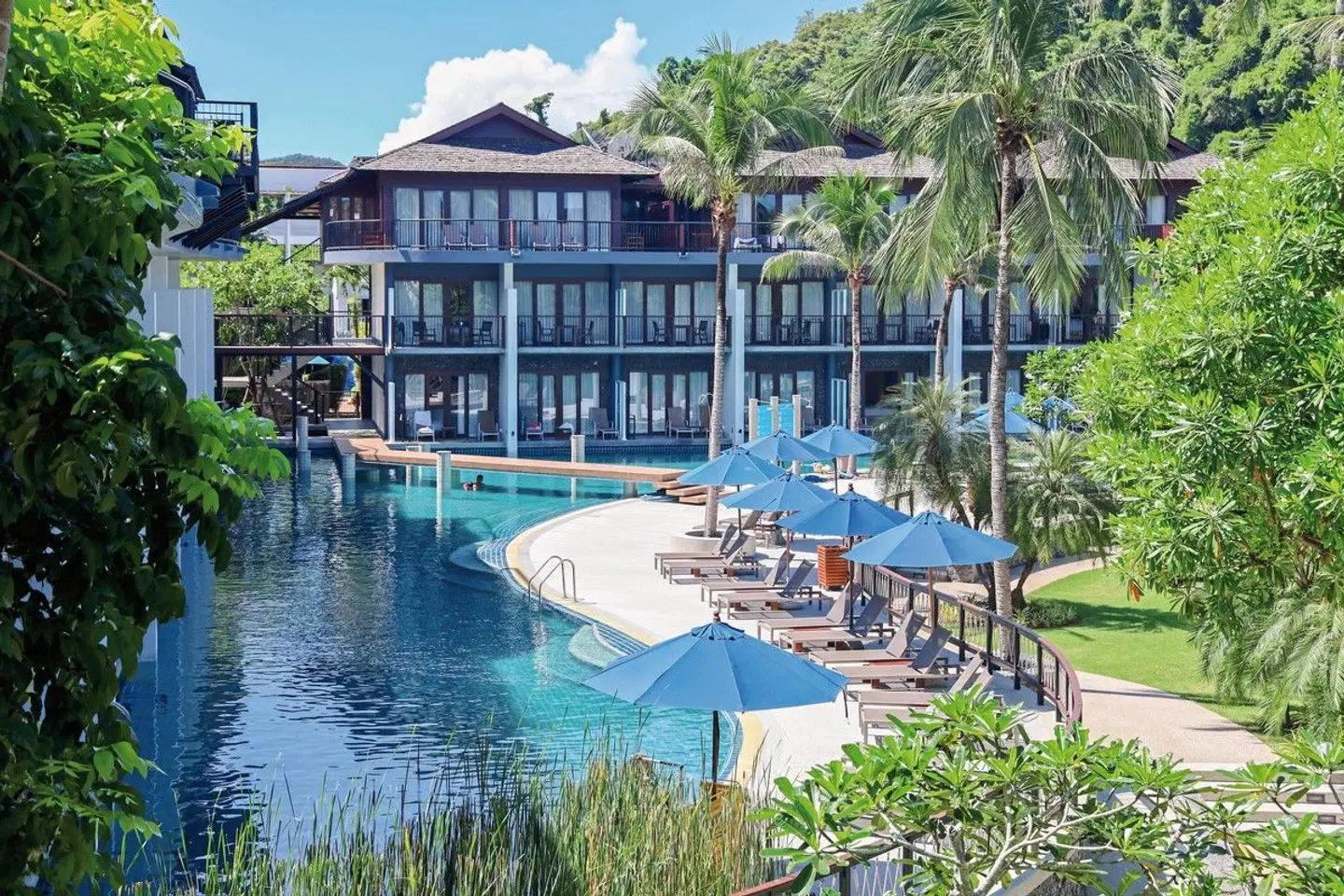 Holiday Ao Nang Beach Resort, Krabi OUTDOOR_POOL