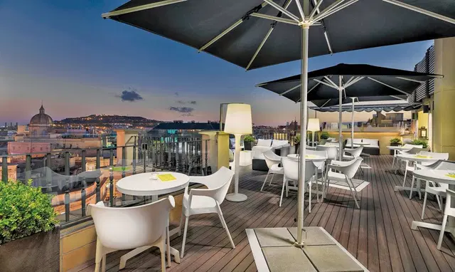 H10 Universitat TERRACE