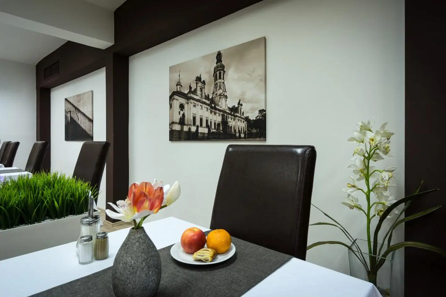 Kampa Garden ROOM_EXAMPLE