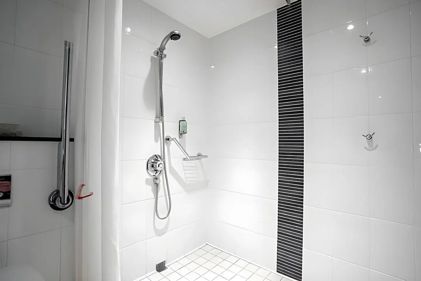 Holiday Inn Express Glasgow - City Center Theatreland Badezimmer