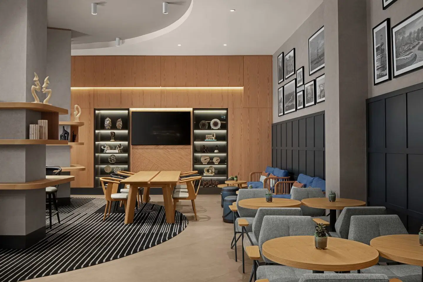 Four Points by Sheraton Istanbul Pendik Bar