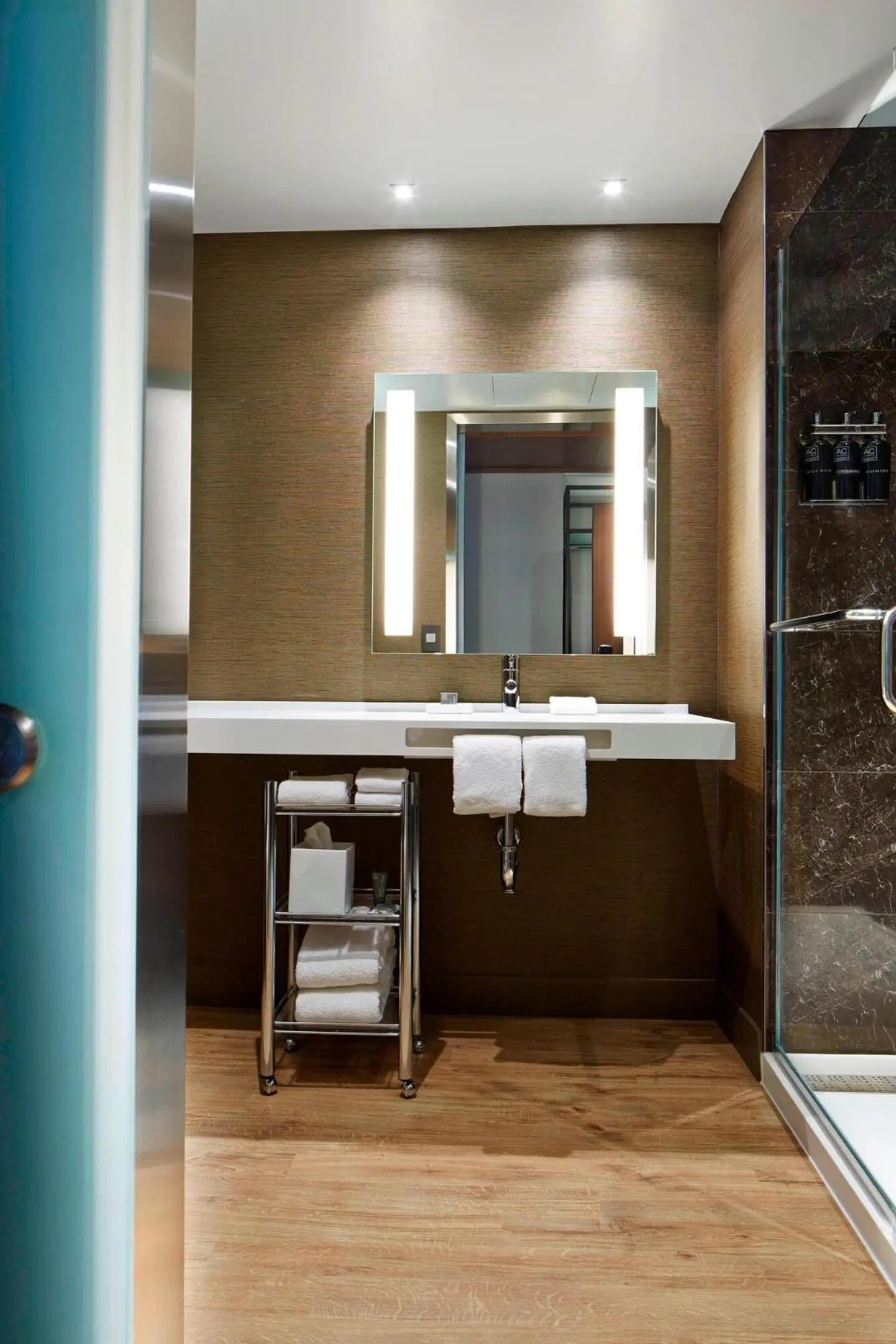 AC Hotel by Marriott Portland Downtown, OR Badezimmer