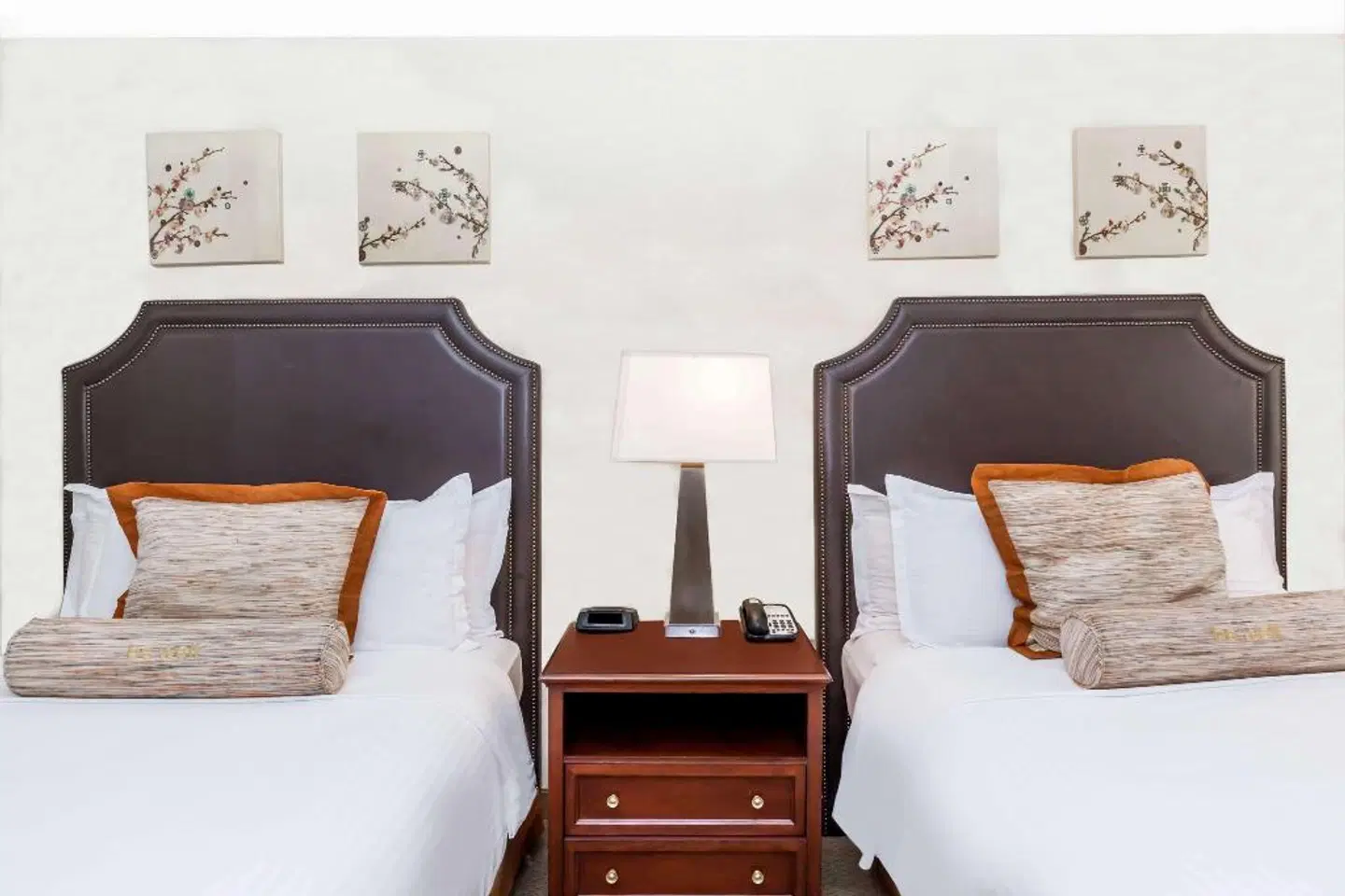 Wyndham Indianapolis West ROOM_EXAMPLE