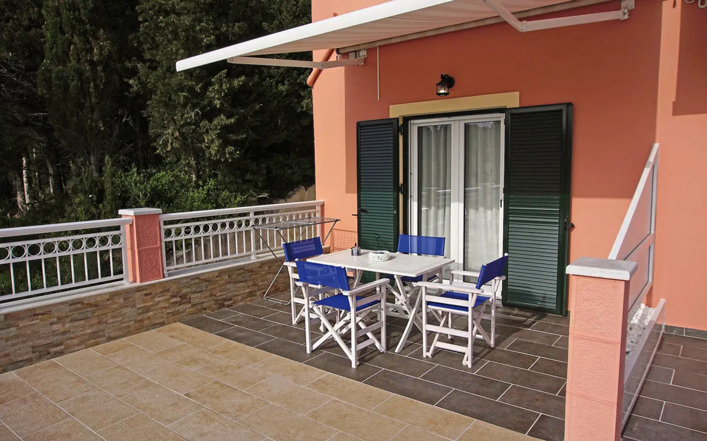 Villa & Apartments Sissy Terrasse