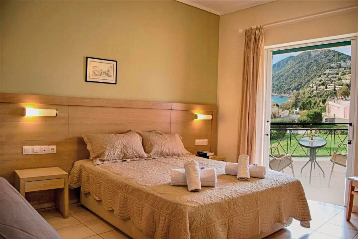 Philoxenia ROOM_EXAMPLE